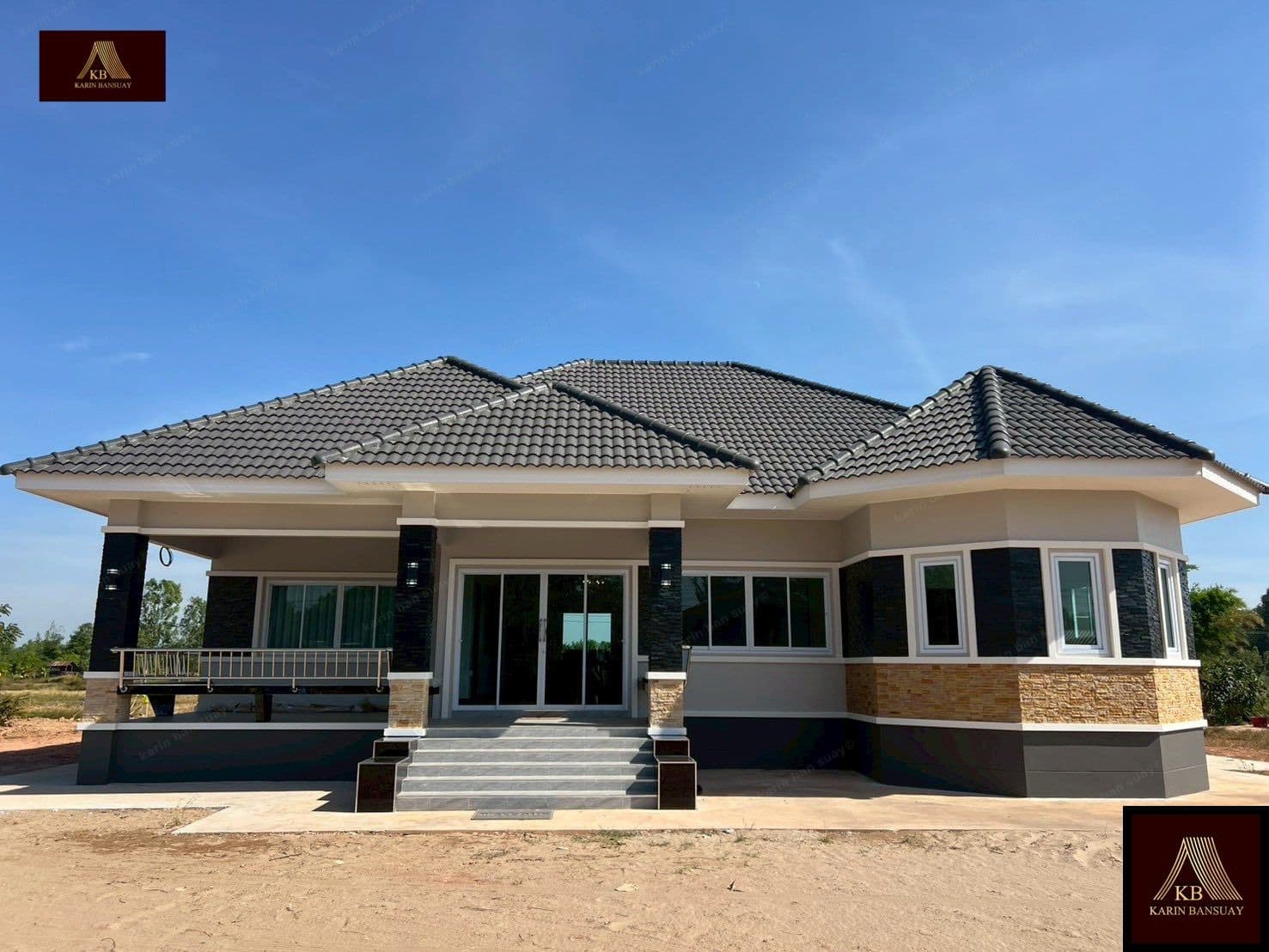 บ้านพักอาศัยชั้นเดียว สไตล์โมเดิร์น คอนเทมโพรารี่ (Modern Contemporary)