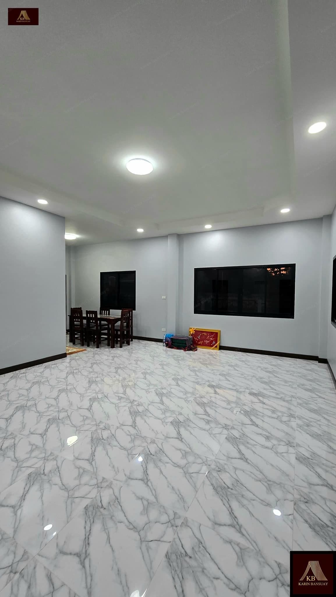 บ้านสไตล์โมเดิร์น คอนเทมโพรารี่ Modern Contemporary แบบที่ 1 - ภาพบรรยากาศโครงการที่ 10 รับสร้างบ้านอุดร